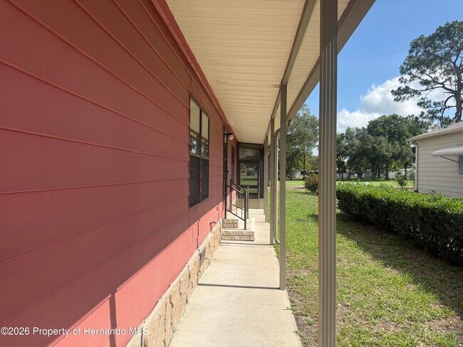 Building Photo - 14697 Brookridge Blvd