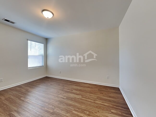 Building Photo - 178 Orion Way