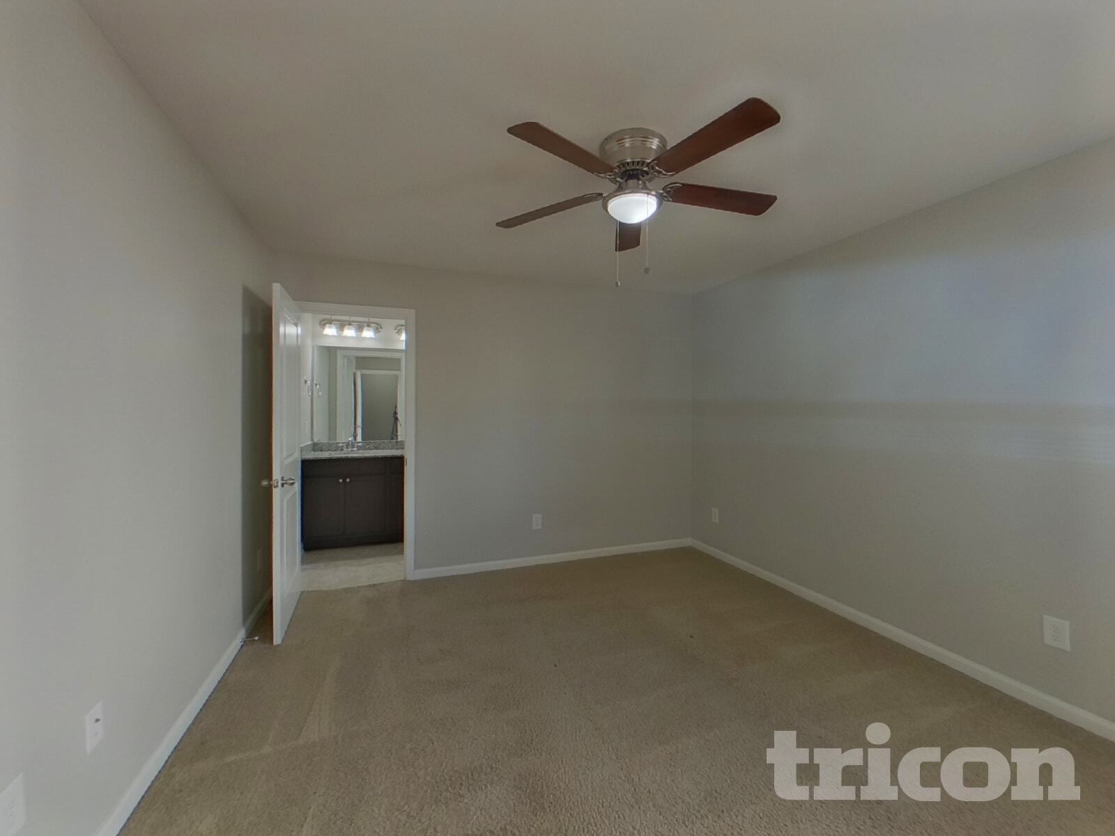 Building Photo - 474 Finch Ln