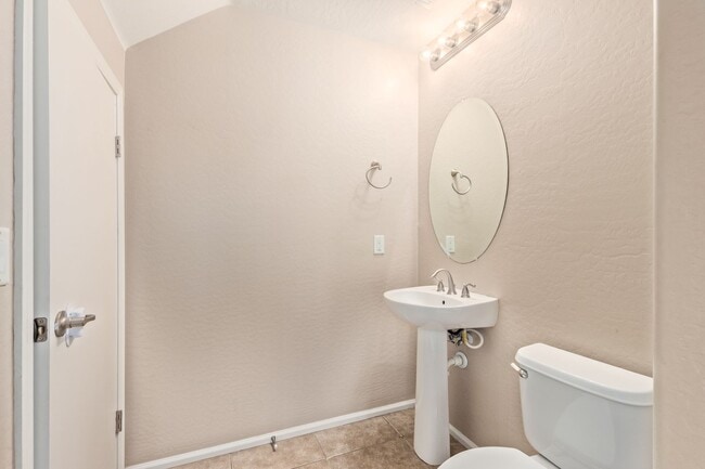 Building Photo - Bright, Roomy, and Ready for You in Morris...