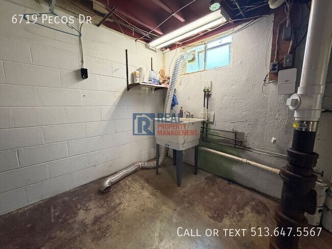Building Photo - 6719 Pecos Dr