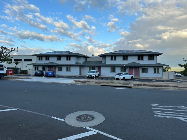 Building Photo - 89 Paa St