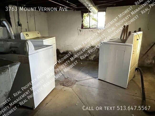 Building Photo - 3763 Mt Vernon Ave
