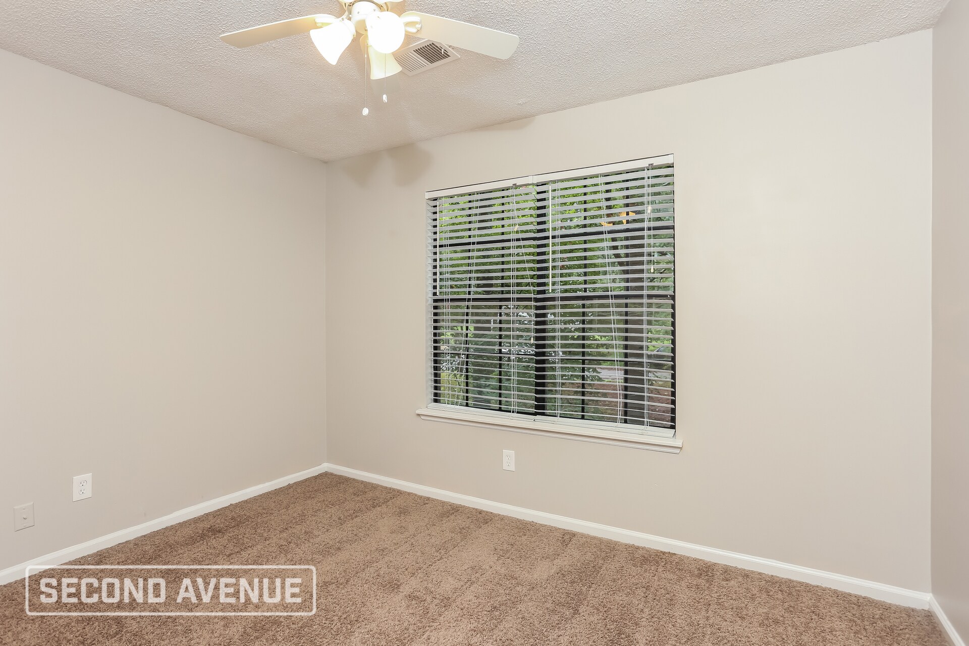 Building Photo - 2908 Kevin Ln