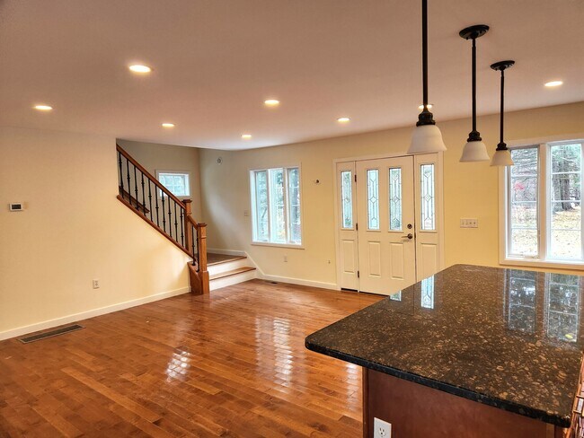 Building Photo - 157 Ball Pond Rd