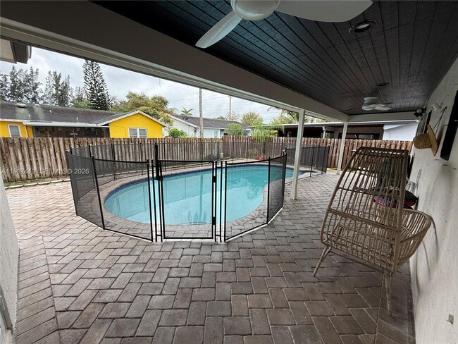 Building Photo - 11100 NW 21st St