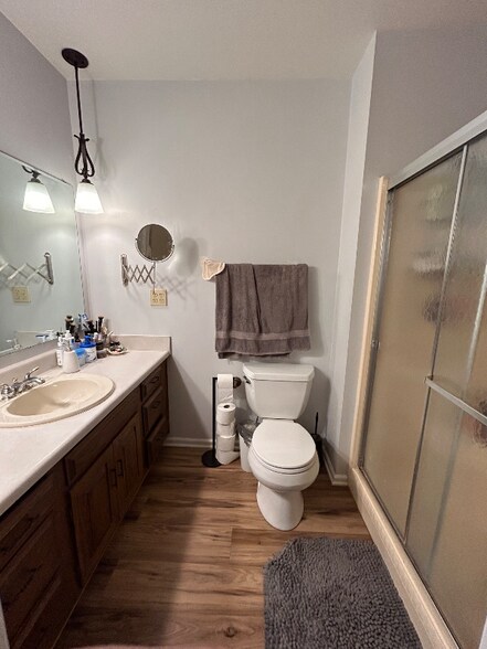 Building Photo - 6001 Heywood Cove