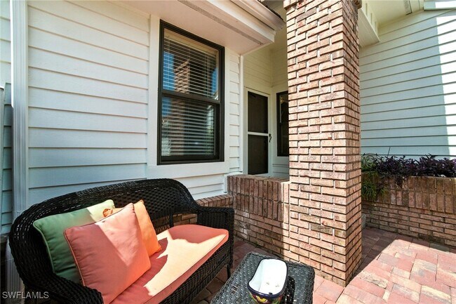 Building Photo - 4028 Crayton Rd