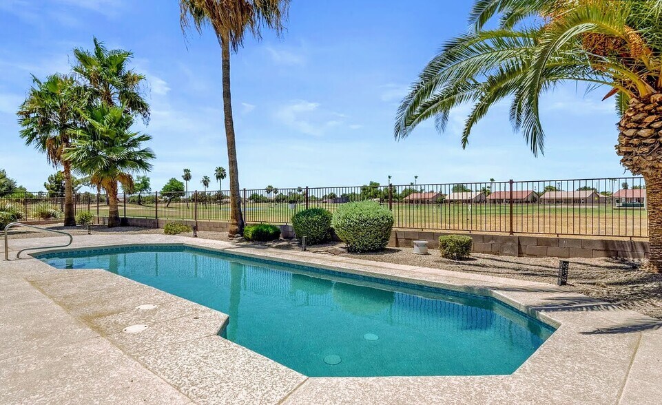 Building Photo - 1264 E Waterview Pl