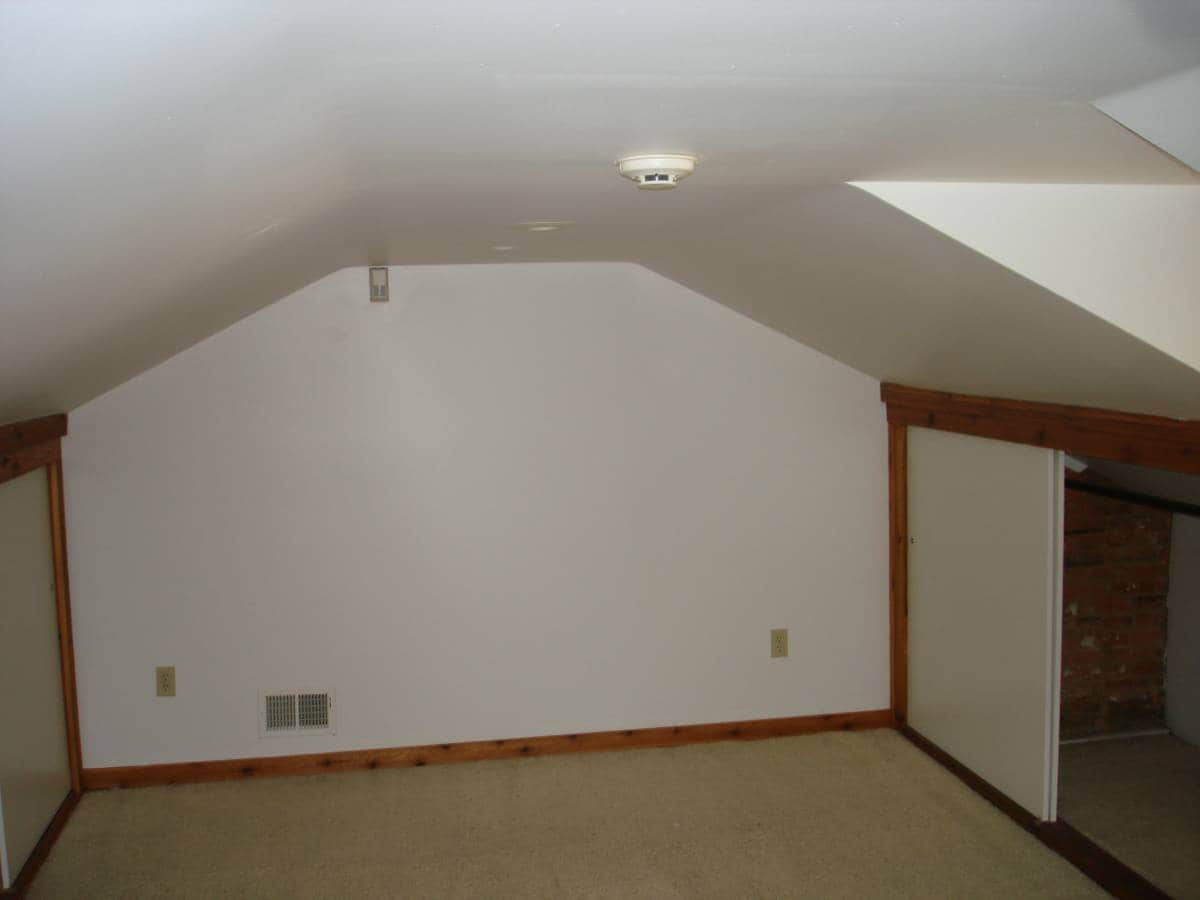 Building Photo - 105 S 22nd St