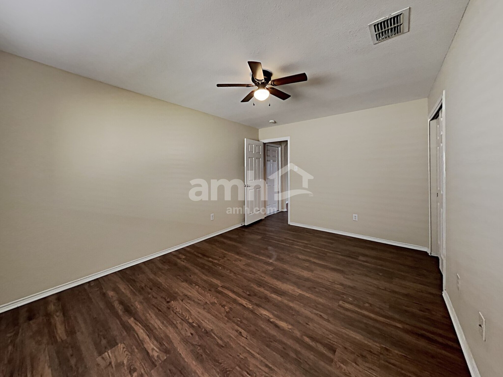 Building Photo - 3515 Longhorn Creek
