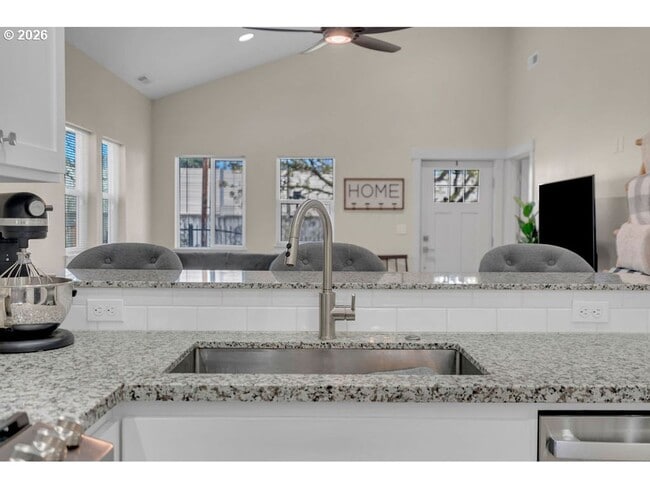 Building Photo - Bright Open-Concept Home with Vaulted Ceilings, Private Primary Suite & Stylish Modern Finishes