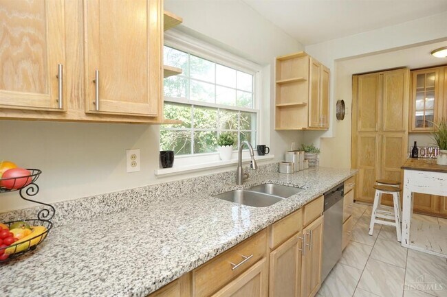 Building Photo - 1090 Birney Ln