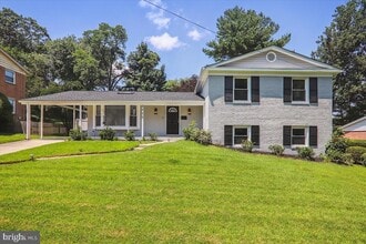 Building Photo - 2711 Weller Rd