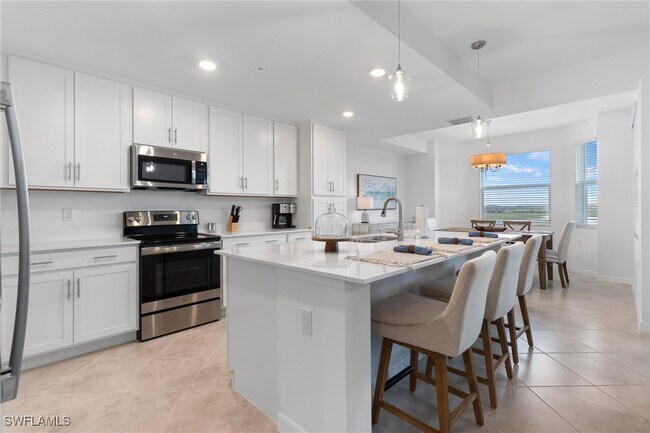Building Photo - 5835 Double Eagle Cir