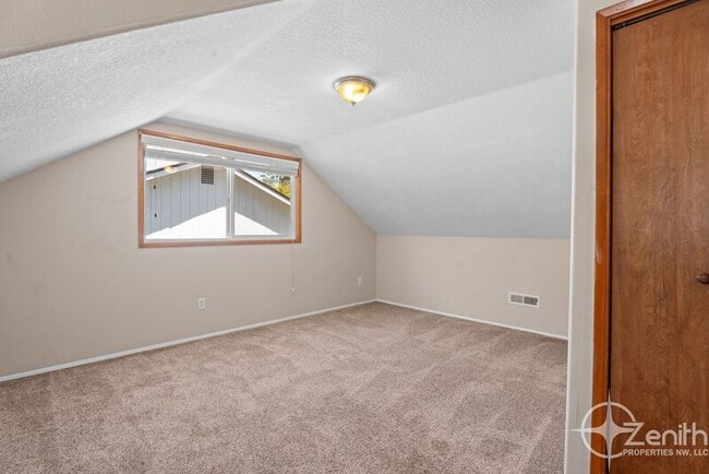 Building Photo - 2702 NW 108th St