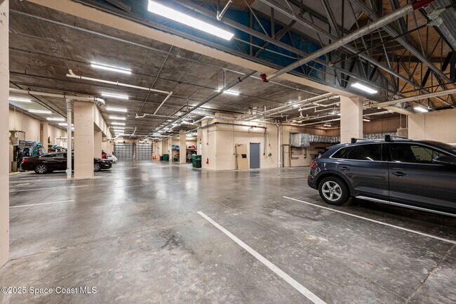 Building Photo - 140 Warsteiner Way