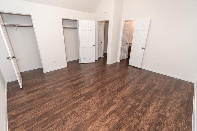 Building Photo - 12128 Pia Drive