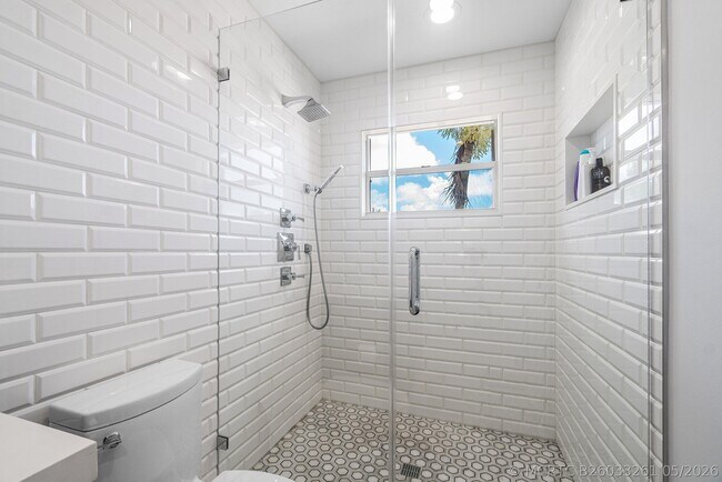 Building Photo - 2404 NW 67th St