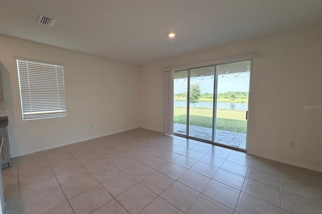 Building Photo - 1470 Isleta Lp
