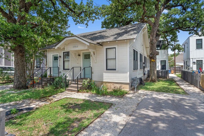 Building Photo - 4004 Avenue C