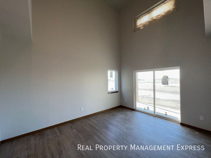 Building Photo - NEW CONSTRUCTION - 3 Bed/2.5 Bath Townhome!