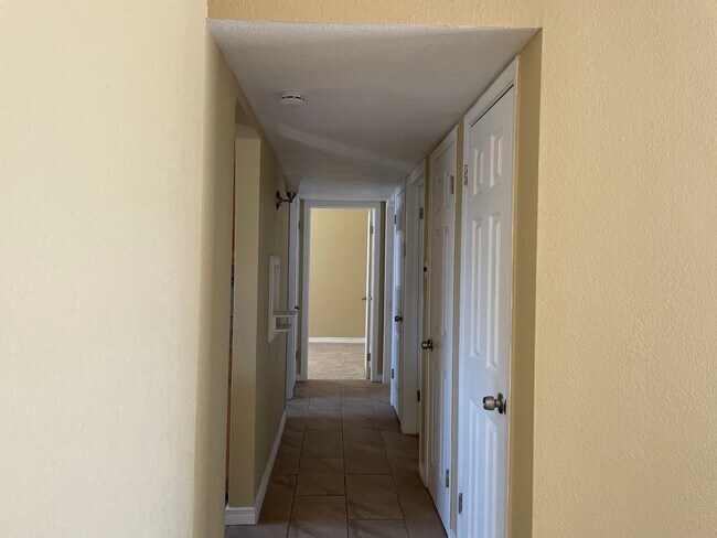 Building Photo - Charming, Newly Renovated Home in a Prime El Paso Location!