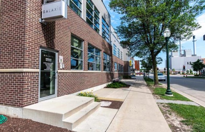 Building Photo - 803 E Mifflin St