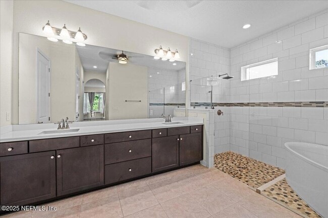 Building Photo - 2904 Marmaris Dr