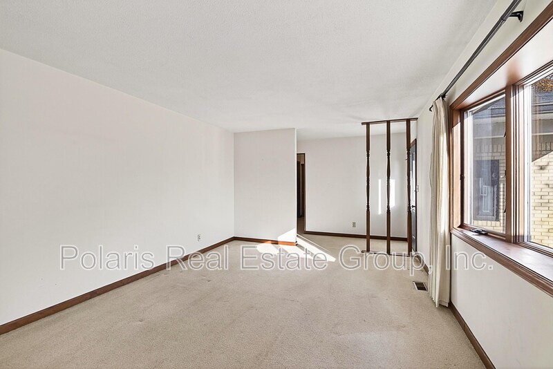 Building Photo - 4646 Susy Ln