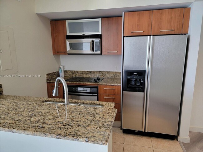 Building Photo - 9055 SW 73rd Ct