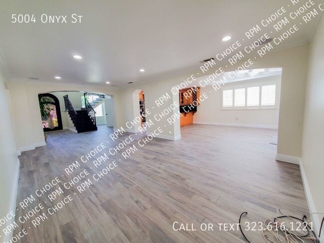 Building Photo - 5004 Onyx St