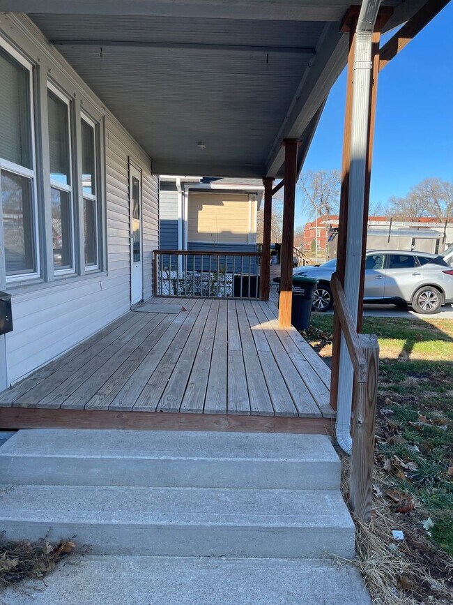 Building Photo - Florence/Minne Lusa 4 bed 2 bath house 160...