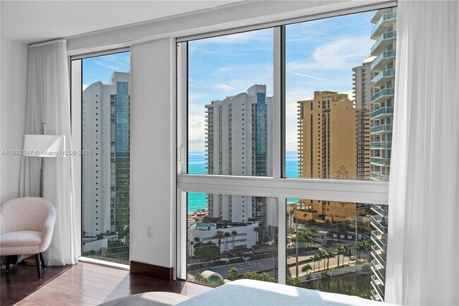Building Photo - 200 Sunny Isles Blvd