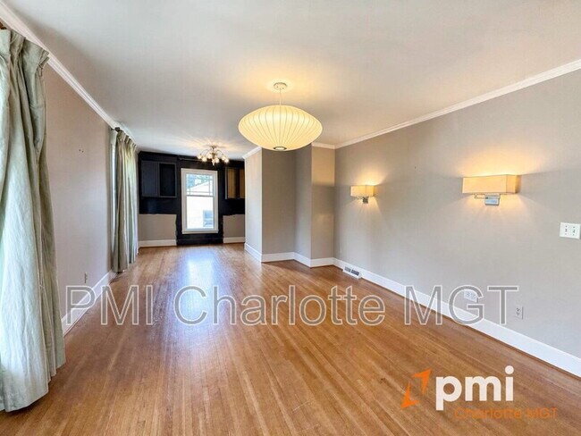 Building Photo - 1140 Bevis Dr