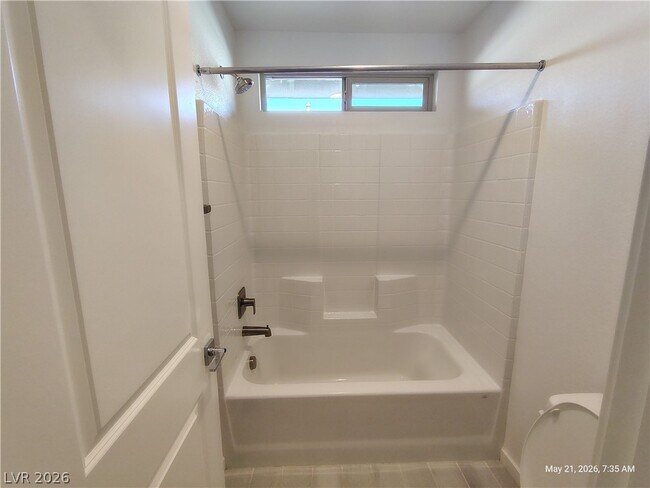 Building Photo - 9648 Sunstone Sparkle Ave