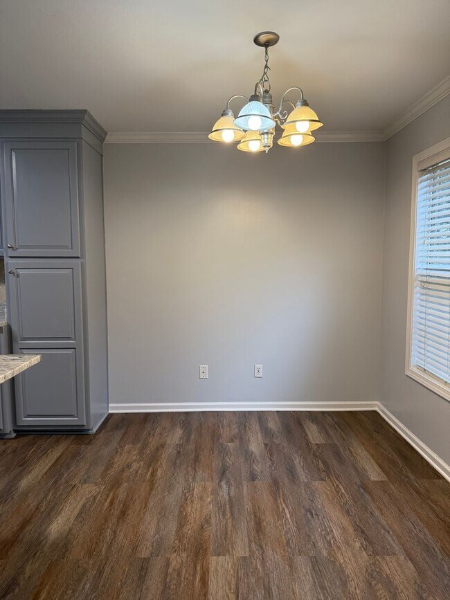 Building Photo - 471 Co Rd 737