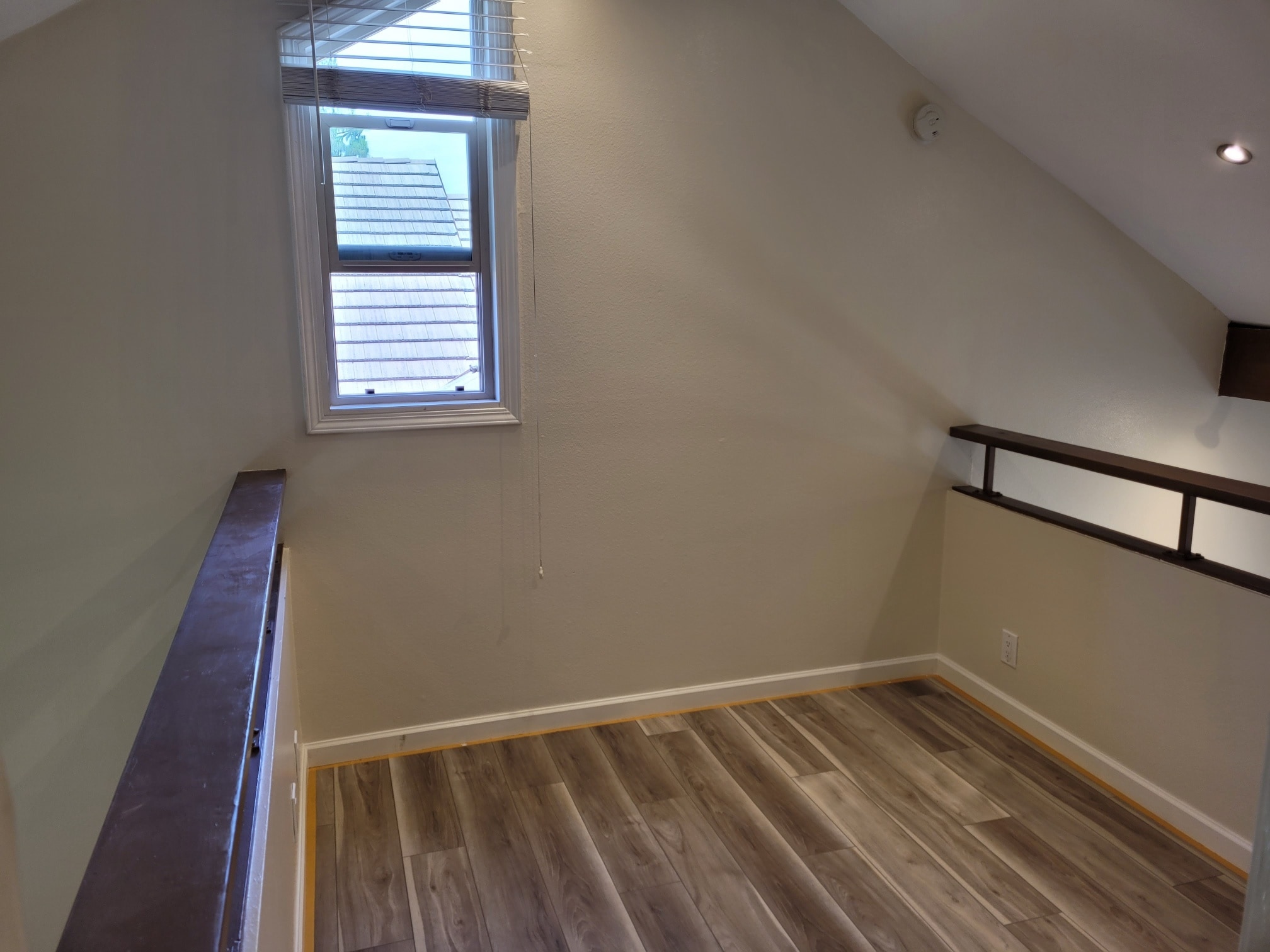 Building Photo - 169 Lemon Grv