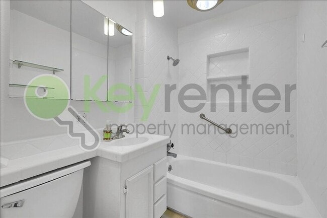 Building Photo - 4837 Jela Way