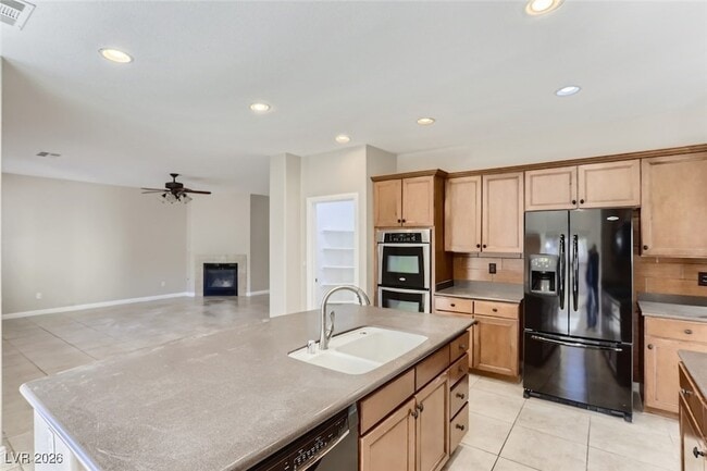 Building Photo - 186 Rising Mesa Ct