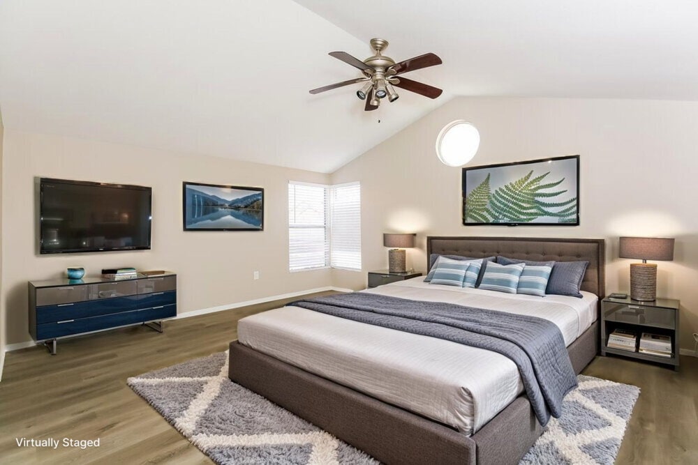 Building Photo - 7853 Cherry River Dr