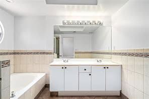 Building Photo - Northeast 34th Place, Aventura, FL 33180 -...