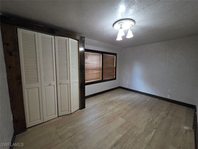 Building Photo - 10511 Orange River Blvd