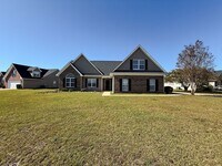 Building Photo - 1904 Yellowbrick Rd