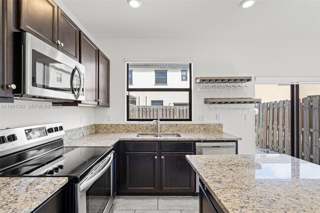 Building Photo - 11363 SW 250th Terrace