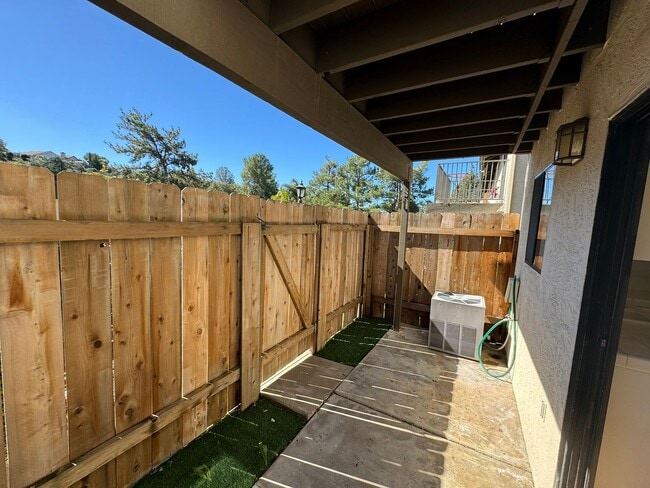 Building Photo - 2BR/1.5BA CONDO w/ 2 assigned PARKING SPOTS in ALPINE AVAILABLE NOW!