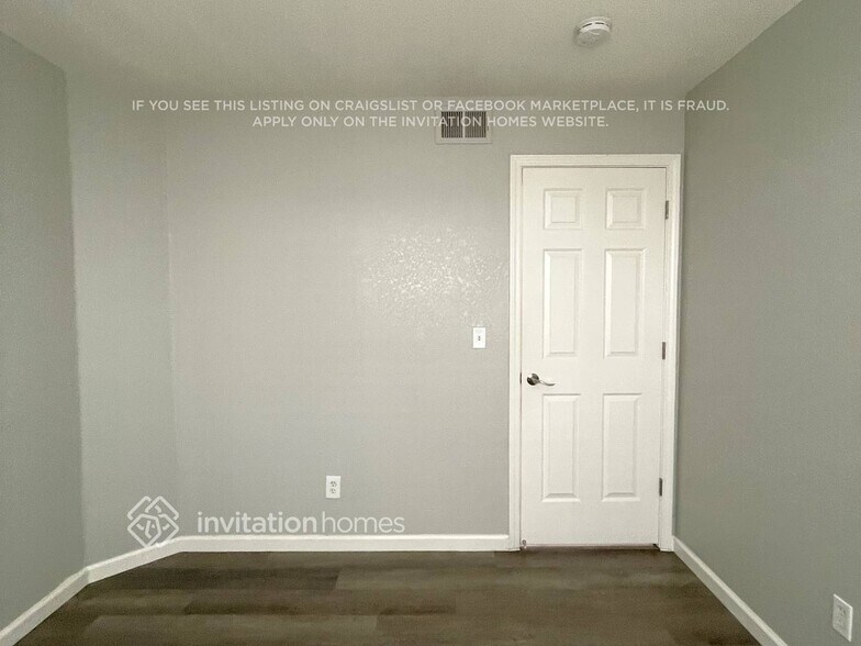 Building Photo - 8551 Morning Skye Way