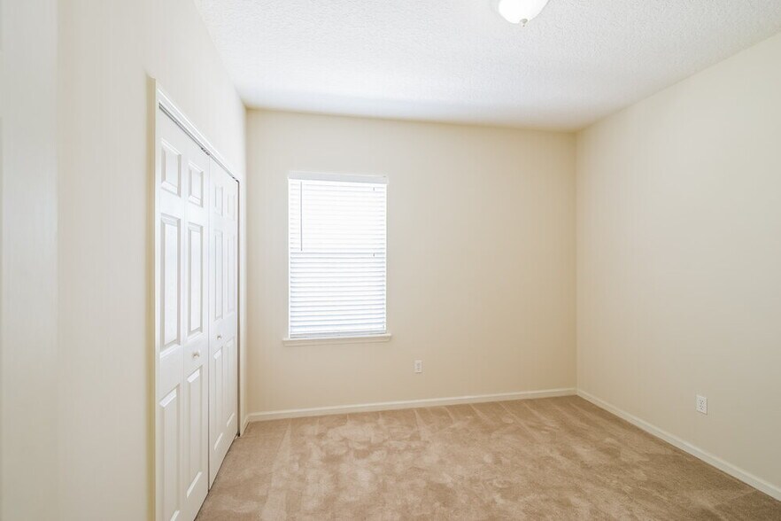 Building Photo - 6033 Caladesi Ct