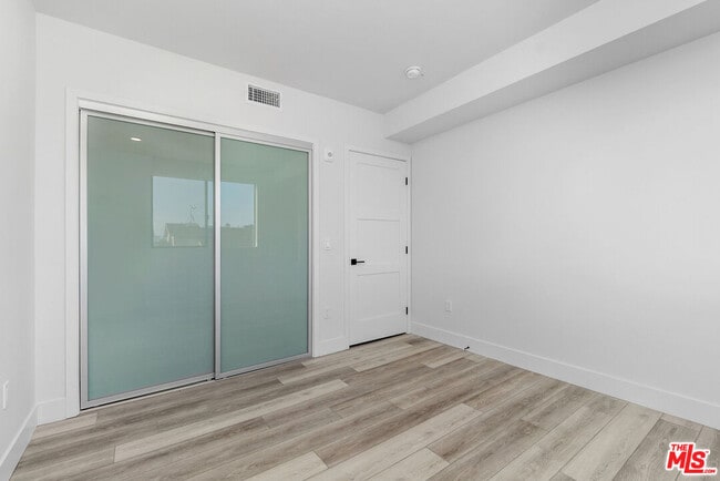 Building Photo - 3632 Keystone Av