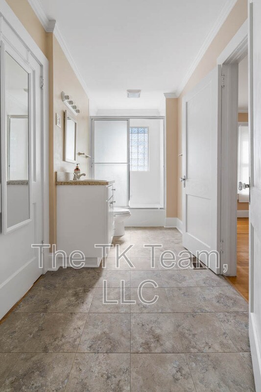 Building Photo - 1919 Old Salisbury-Concord Rd